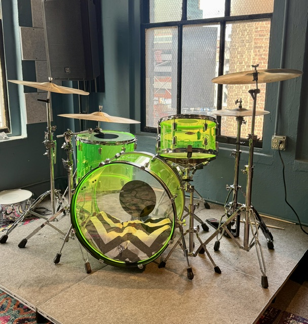 24/7 Rehearsal Space Available – High Vibes, Lots Of Natural Light, Huge Room, Full Backline